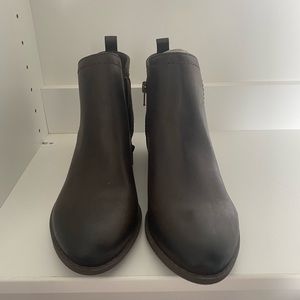 Guess ankle boots